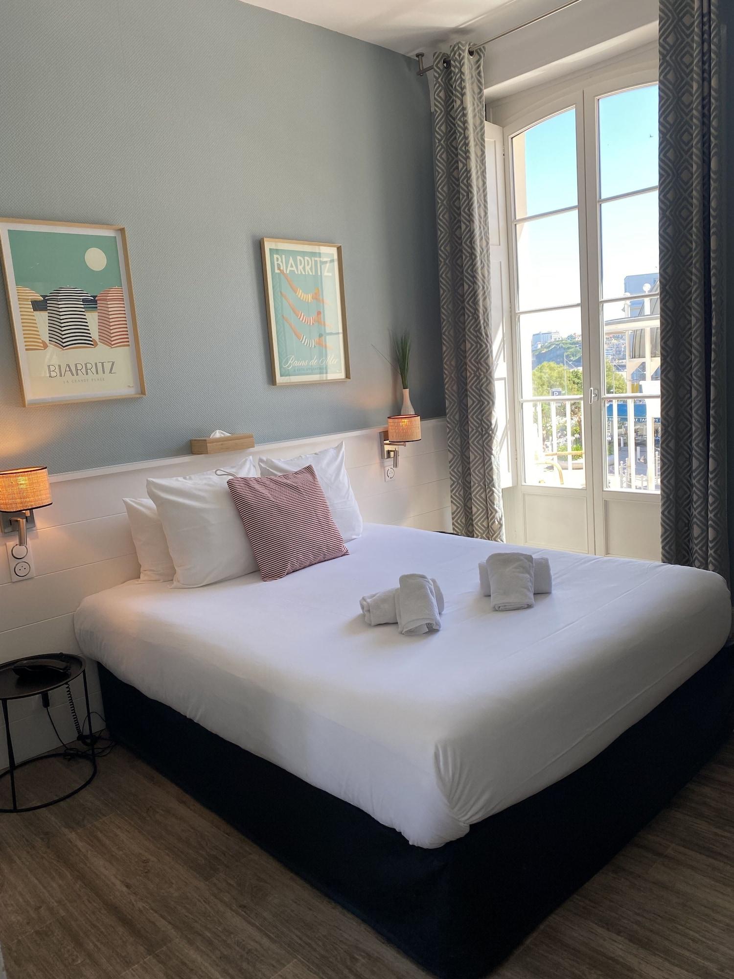 Hotel De L'Ocean Biarritz Bagian luar foto