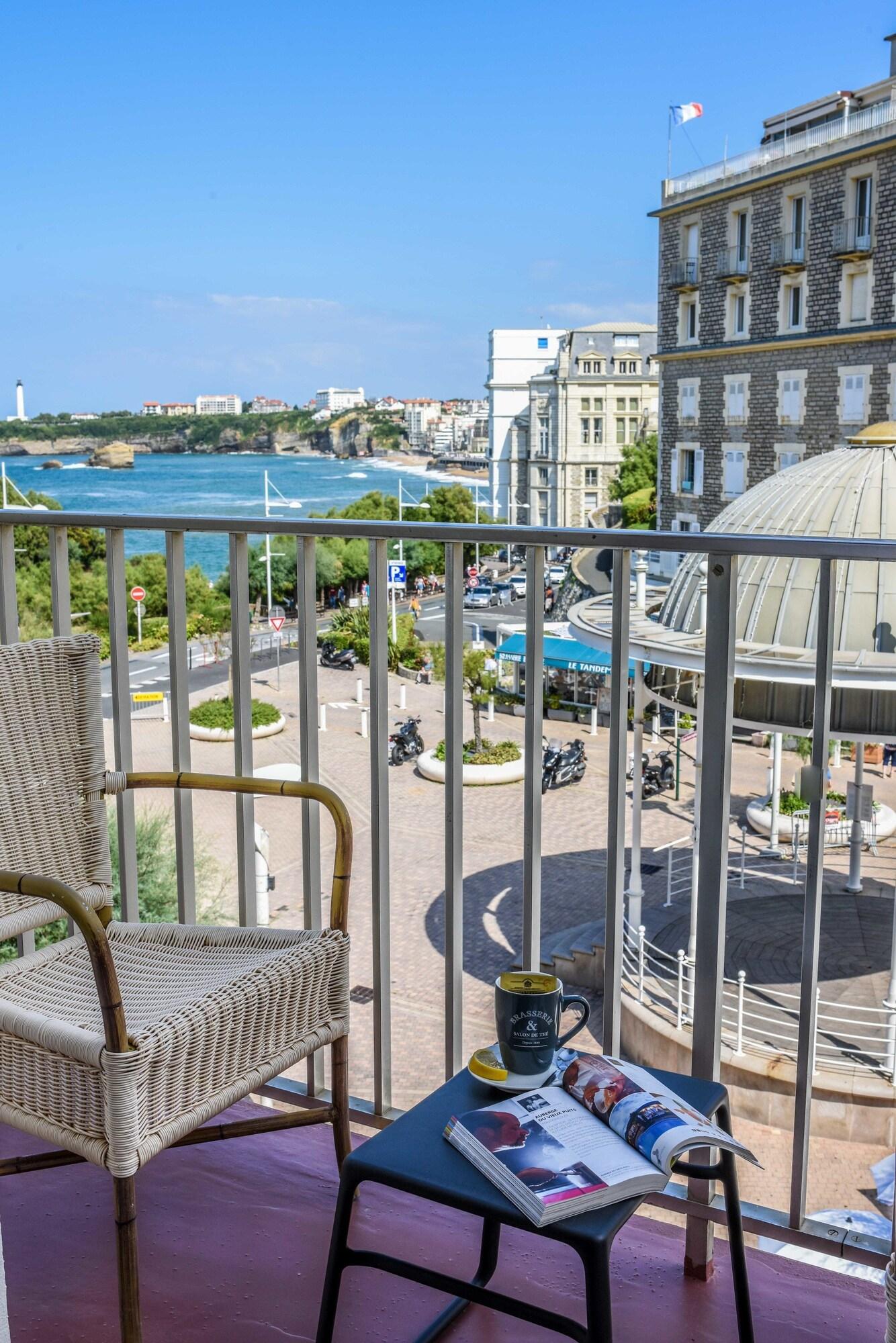 Hotel De L'Ocean Biarritz Bagian luar foto