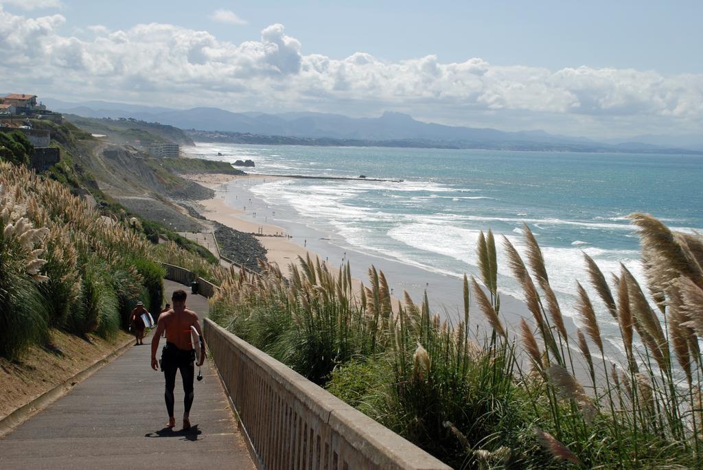 Hotel De L'Ocean Biarritz Bagian luar foto